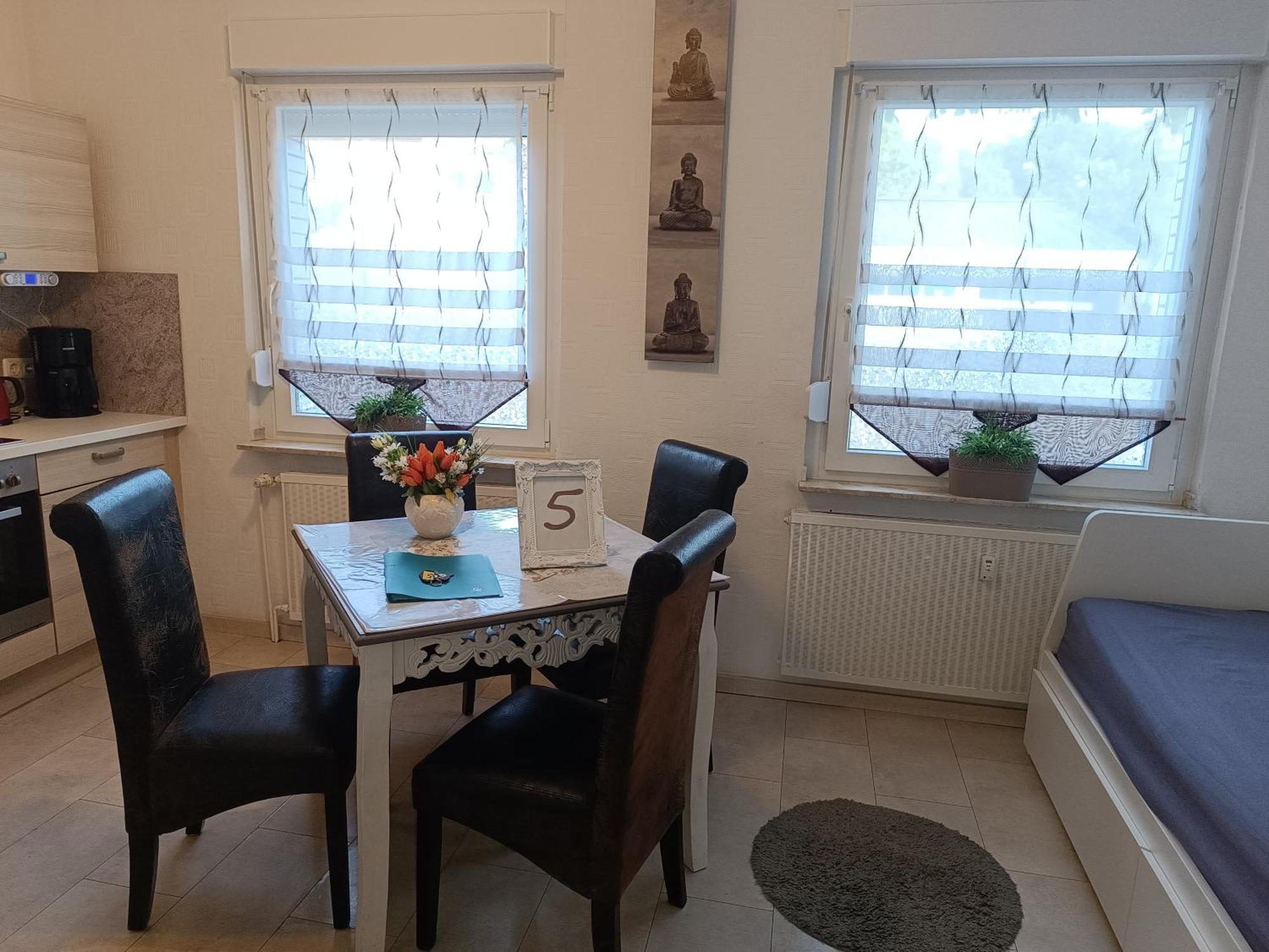 5X Balkon-Apartments Mit Kueche 40-65Qm Ruhrgebietferienwohnung Dobry-Fuchs Oberhausen  Bagian luar foto