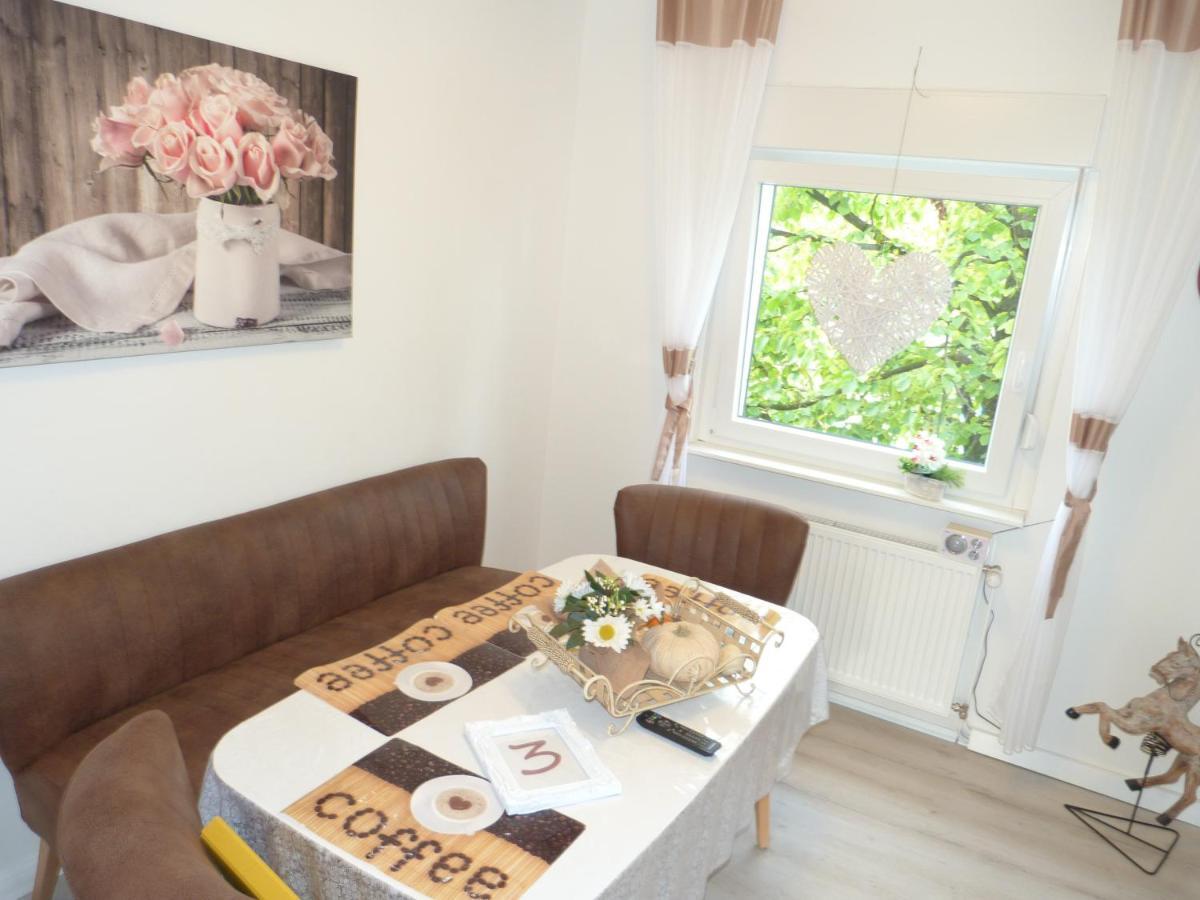 5X Balkon-Apartments Mit Kueche 40-65Qm Ruhrgebietferienwohnung Dobry-Fuchs Oberhausen  Bagian luar foto